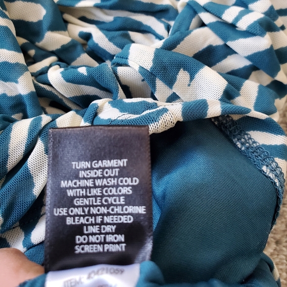 Torrid plus animal print mesh shirred square neck cropped camisole, 2XL,… - Picture 10 of 11